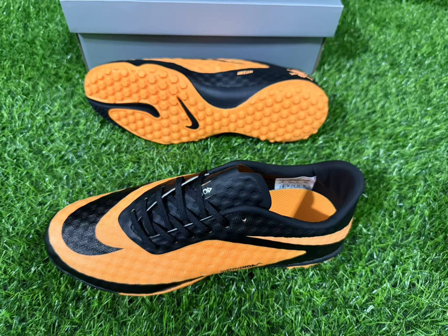 Nike Hypervenom Phantom TF