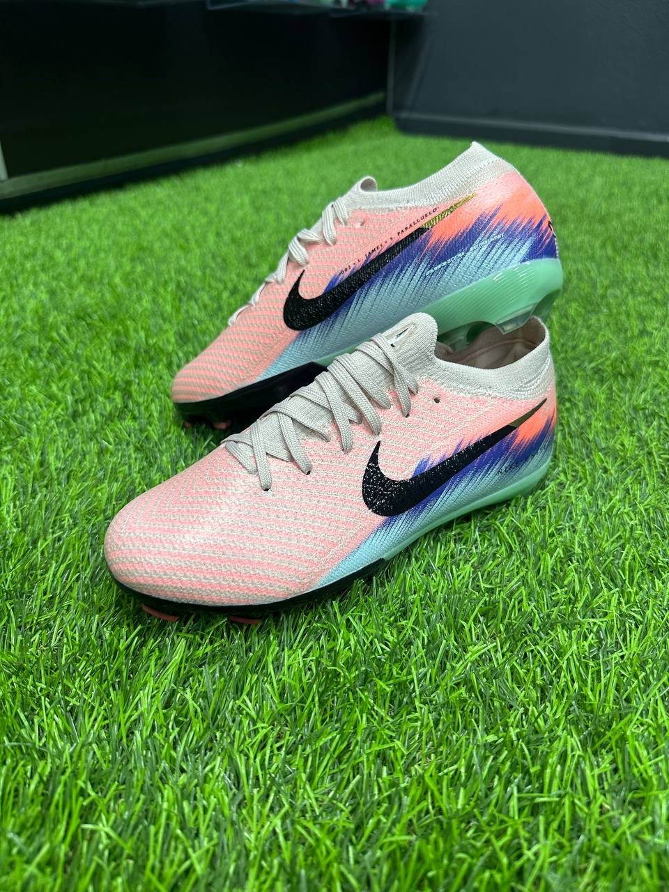 Nike Air Zoom Mercurial Vapor 16 FG